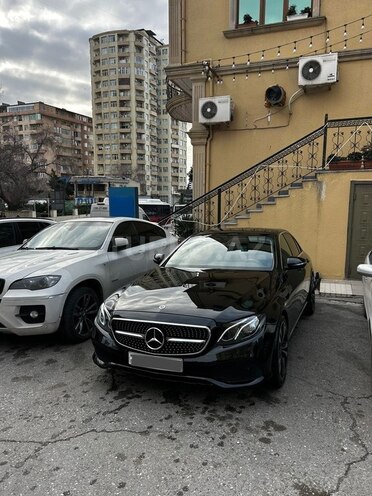Mercedes E 200 d 2018, 215,000 km - 2.0 l - Bakı