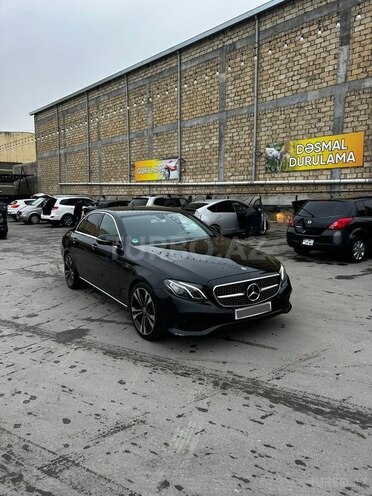 Mercedes E 200 d 2018, 215,000 km - 2.0 l - Bakı