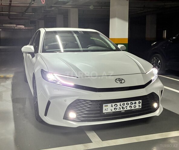 Toyota Camry 2025, 4,100 km - 2.5 l - Bakı