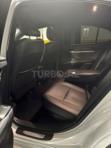 Toyota Camry 2025, 4,100 km - 2.5 l - Bakı