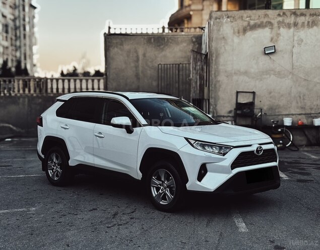 Toyota RAV4-2