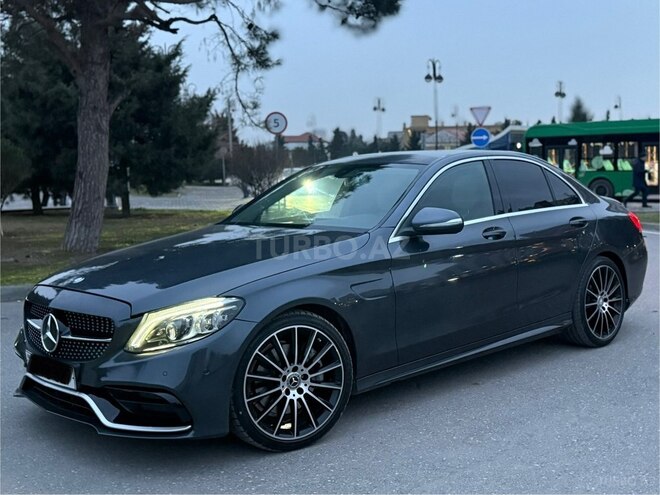 Mercedes C 300 2015, 199,200 km - 2.0 л - Bakı