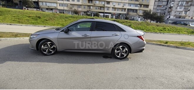 Hyundai Elantra 2021, 72,900 km - 2.0 l - Bakı