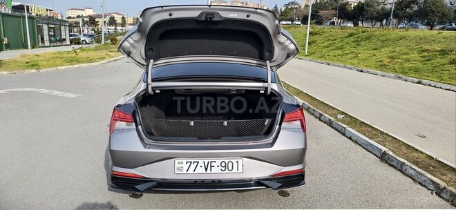 Hyundai Elantra 2021, 72,900 km - 2.0 l - Bakı