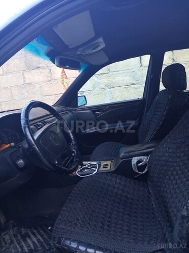 Mercedes E 300 1998, 999,999 km - 3.0 l - Xırdalan