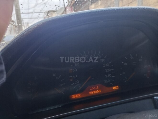 Mercedes E 300 1998, 999,999 km - 3.0 l - Xırdalan