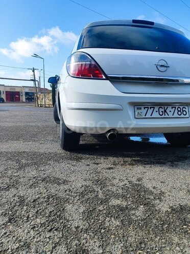 Opel Astra 2009, 307,000 km - 1.4 l - Bakı