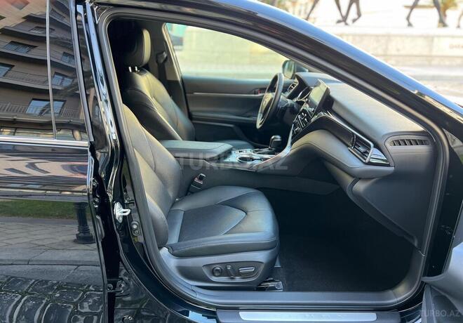 Toyota Camry 2023, 81,964 km - 2.5 l - Bakı