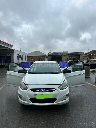 Hyundai Accent 2011, 244,000 km - 1.6 l - Bakı