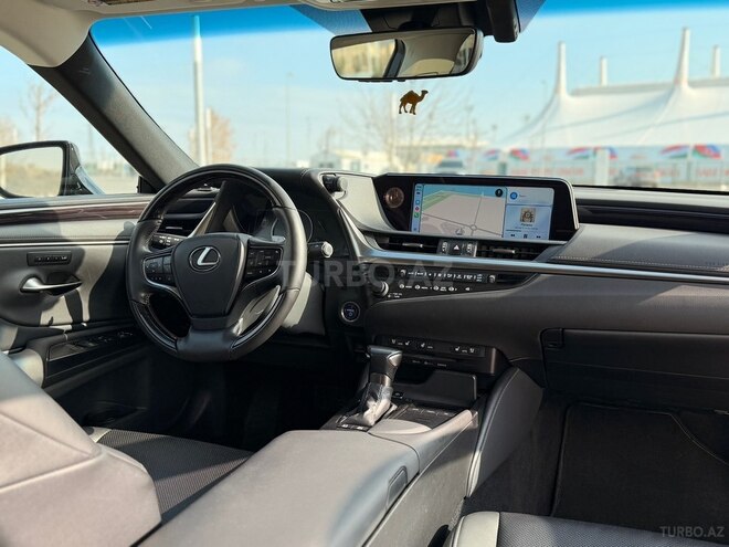 Lexus ES 300h 2020, 57,804 km - 2.5 l - Bakı