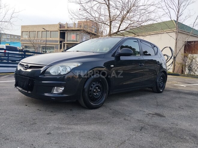 Hyundai i30 2009, 334,500 km - 1.4 л - Bakı