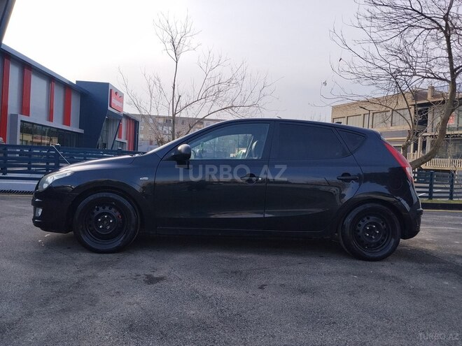 Hyundai i30 2009, 334,500 km - 1.4 л - Bakı