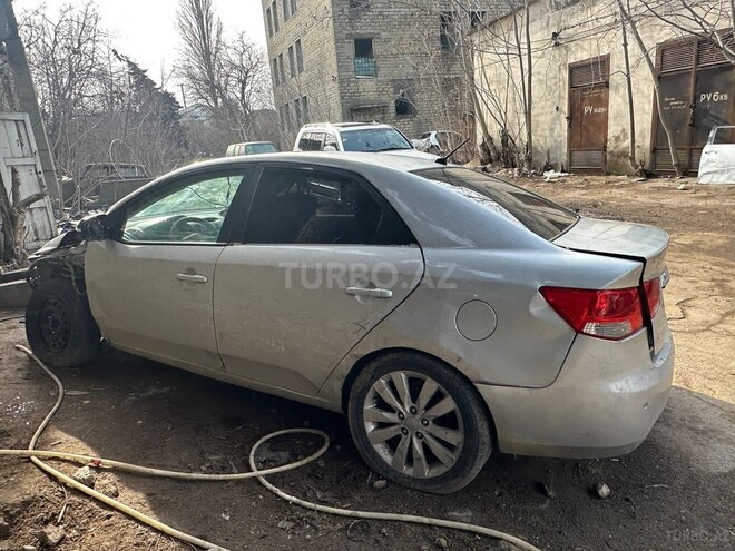 Kia Cerato 2011, 215,356 km - 1.6 l - Ağstafa