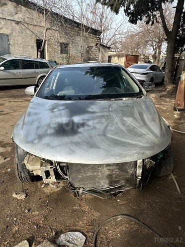 Kia Cerato 2011, 215,356 km - 1.6 l - Ağstafa