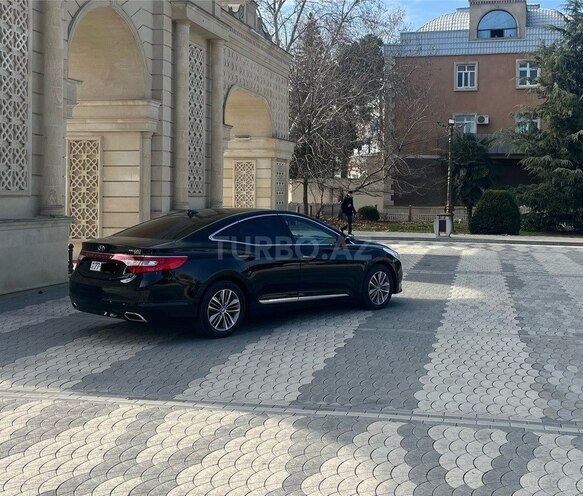 Hyundai Grandeur 2015, 245,000 km - 2.2 l - Bakı