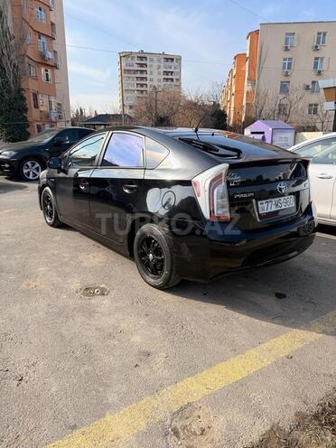 Toyota Prius 2015, 187,000 km - 1.8 л - Bakı