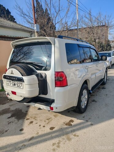 Mitsubishi Pajero 2008, 243,992 km - 3.0 l - Bakı