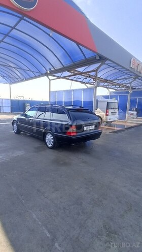 Mercedes C 180 1998, 318,000 km - 1.8 l - Qazax