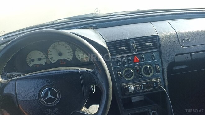 Mercedes C 180 1998, 318,000 km - 1.8 l - Qazax