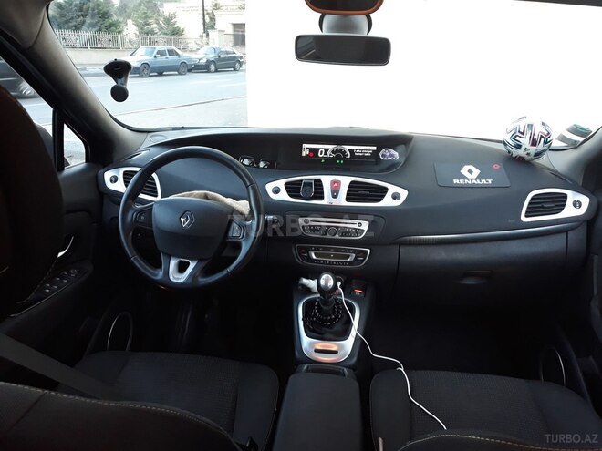 Renault Grand Scenic 2009, 386,000 km - 1.5 l - Bakı