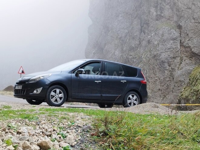 Renault Grand Scenic 2009, 386,000 km - 1.5 l - Bakı