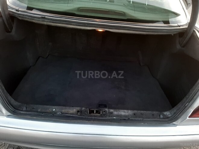 Mercedes E 240 2000, 250,000 km - 2.4 l - Bakı