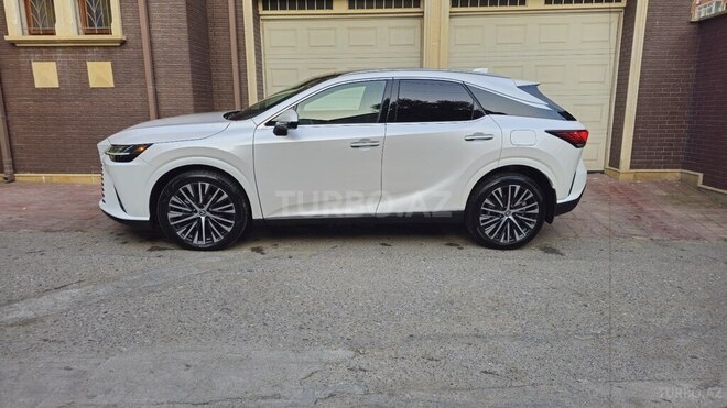 Lexus RX 350h 2024, 35,000 km - 2.5 l - Bakı