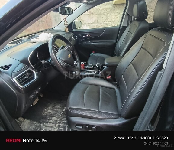 Chevrolet Equinox-5