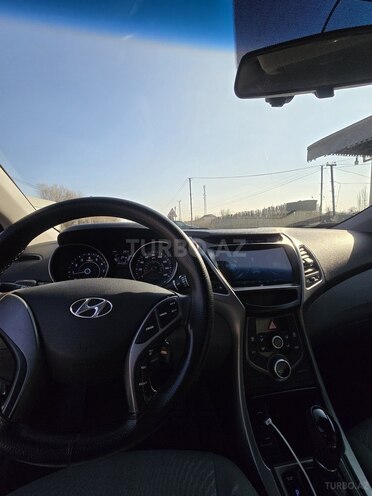 Hyundai Elantra 2014, 233,355 km - 1.8 l - Bakı