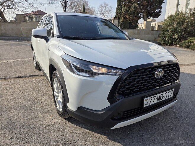 Toyota Corolla Cross 2024, 30,000 km - 2.0 l - Bakı