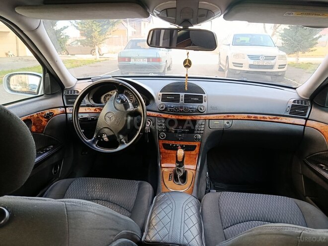 Mercedes E 270 2002, 513,000 km - 2.7 l - Bakı