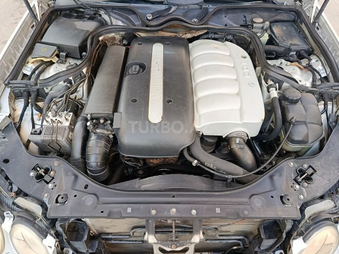 Mercedes E 270 2002, 513,000 km - 2.7 l - Bakı