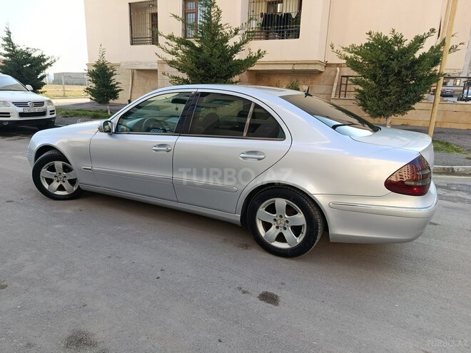 Mercedes E 270 2002, 513,000 km - 2.7 l - Bakı