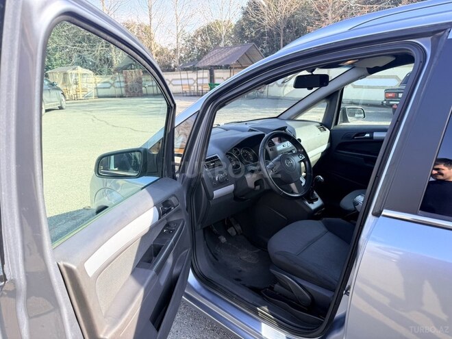 Opel Zafira 2006, 571,000 km - 1.9 l - Gəncə