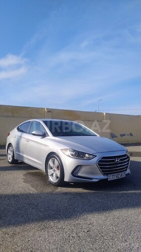 Hyundai Elantra 2016, 238,988 km - 2.0 l - Bakı