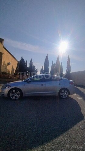 Hyundai Elantra 2016, 238,988 km - 2.0 l - Bakı
