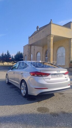 Hyundai Elantra 2016, 238,988 km - 2.0 l - Bakı