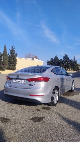Hyundai Elantra 2016, 238,988 km - 2.0 l - Bakı