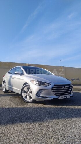 Hyundai Elantra 2016, 238,988 km - 2.0 l - Bakı