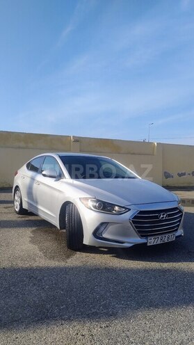 Hyundai Elantra 2016, 238,988 km - 2.0 l - Bakı