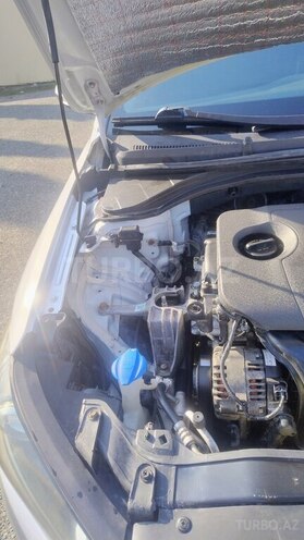 Hyundai Elantra 2016, 238,988 km - 2.0 l - Bakı