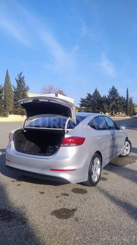 Hyundai Elantra 2016, 238,988 km - 2.0 l - Bakı