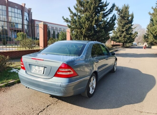 Mercedes C 240 2004, 305,943 km - 2.6 l - Lənkəran