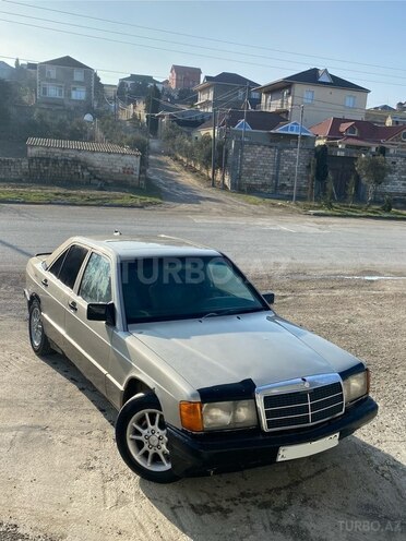 Mercedes 190-6