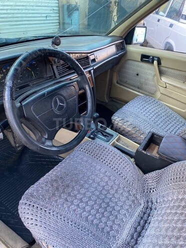 Mercedes 190-7