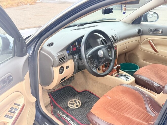 Volkswagen Passat 2004, 190,000 km - 1.8 l - Bakı