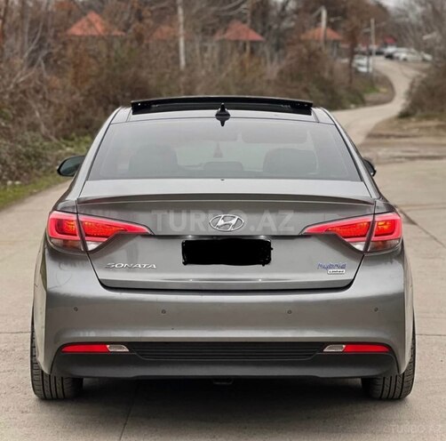 Hyundai Sonata-3