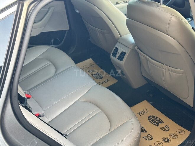 Hyundai Sonata-10