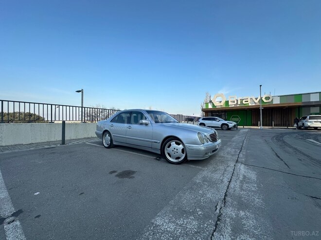 Mercedes E 320 2000, 274,000 km - 3.2 l - Bakı