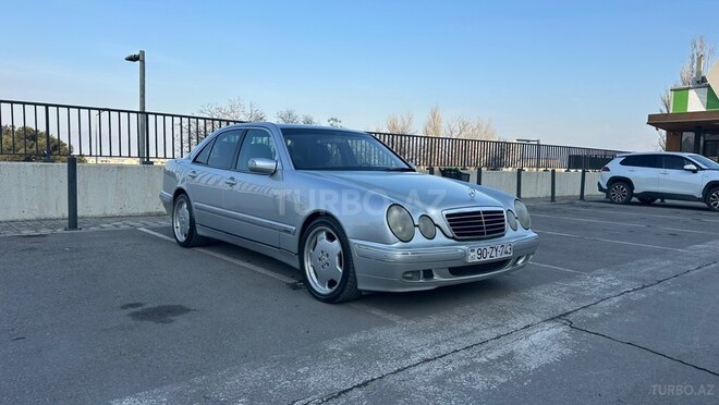 Mercedes E 320 2000, 274,000 km - 3.2 l - Bakı